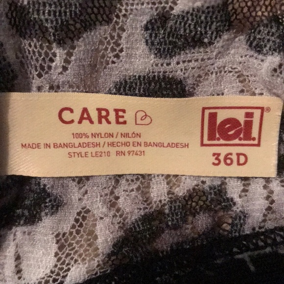 🌺 L.E.I. 36D PUSH-UP BRA - Picture 8 of 8